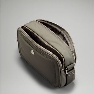 Cross body camera bag brand new